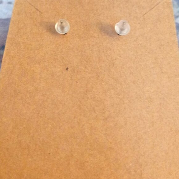 Red Flower Dangle Clay Earrings Polymer Handmade NEW Ships in Gift Box - Picture 2 of 3